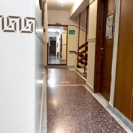 Apartment τηεramvos